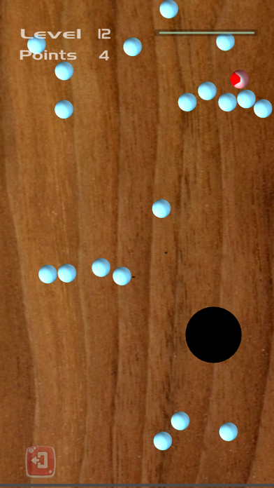 Roll Balls into hole screenshot 3