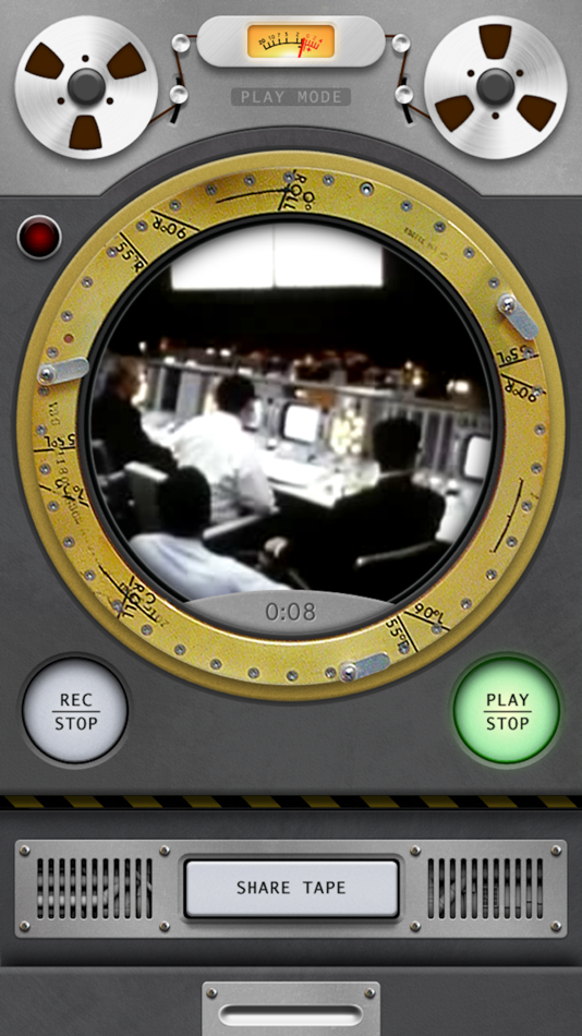 #3. Astronaut Voice (iOS) 由: Qneo