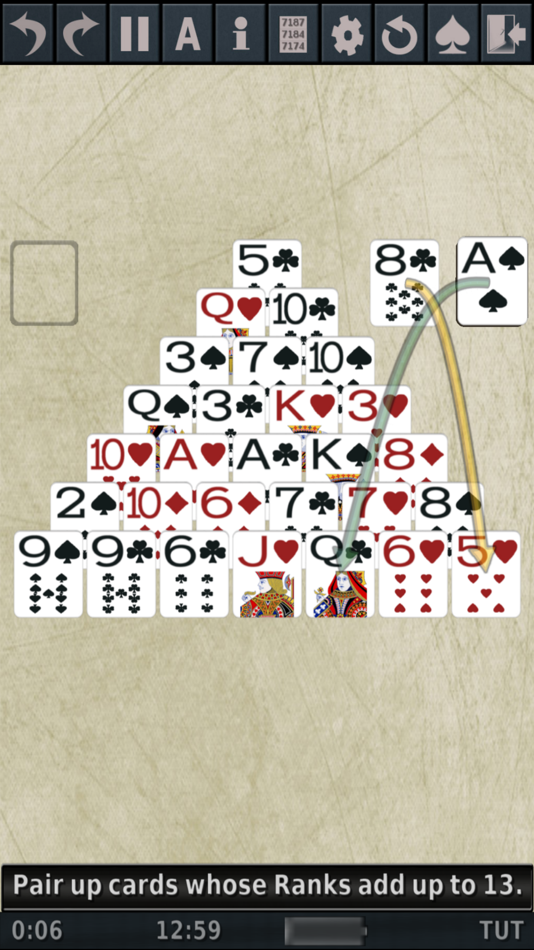 #1. Solitaire 3D. (iOS) Podle: GrassGames