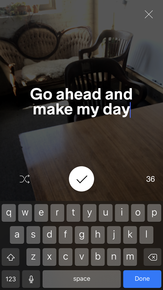 #2. Weird Type (iOS) 由: Zach Lieberman