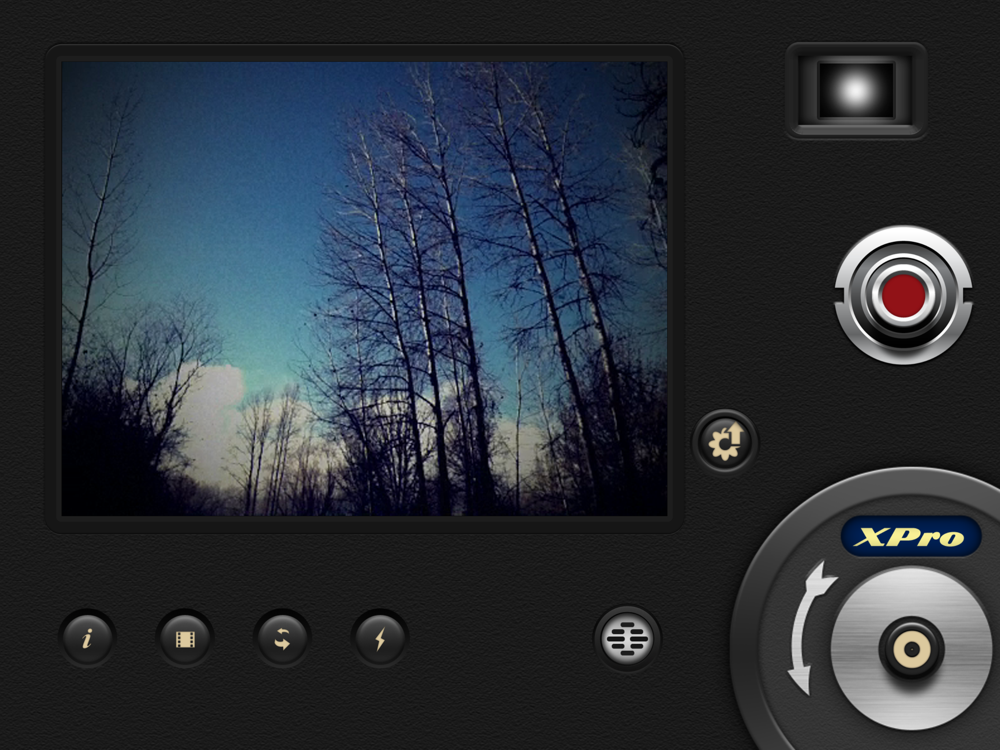 8mm Vintage Camera App for iPhone - Free Download 8mm Vintage Camera