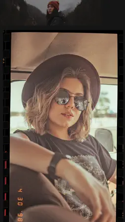 RetroCam: Vintage Film Camera screenshot 1