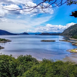 Tierra del Fuego FM 105.7 MHZ