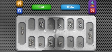 Mancala. - La aplicación sorprende con una estética industrial, utilizando tuercas y tornillos como piezas en un tablero con textura de metal perforado para una experiencia distintiva.
