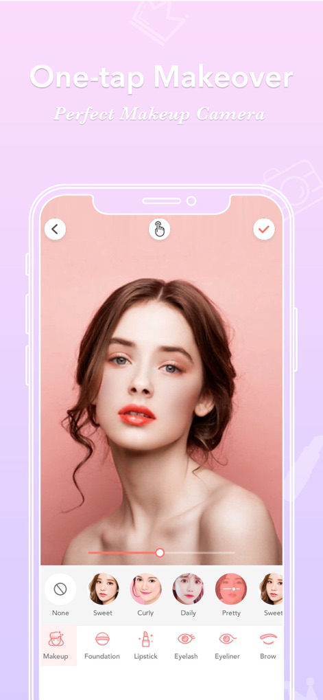 FotoRus -Camera & Photo Editor - Esta tela ilustra a funcionalidade de maquiagem com um toque, oferecendo categorias de maquiagem detalhadas como 'Lipstick' e 'Eyeliner', juntamente com sub-opções de estilo como 'Sweet' e 'Daily' para personalização.