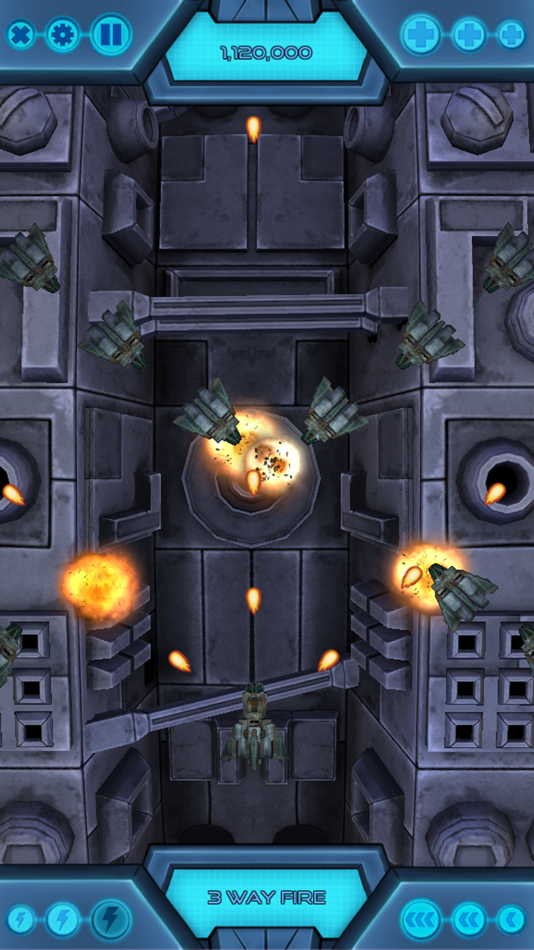 #4. Galactic Heroes (iOS) 由: ISOLGAMES