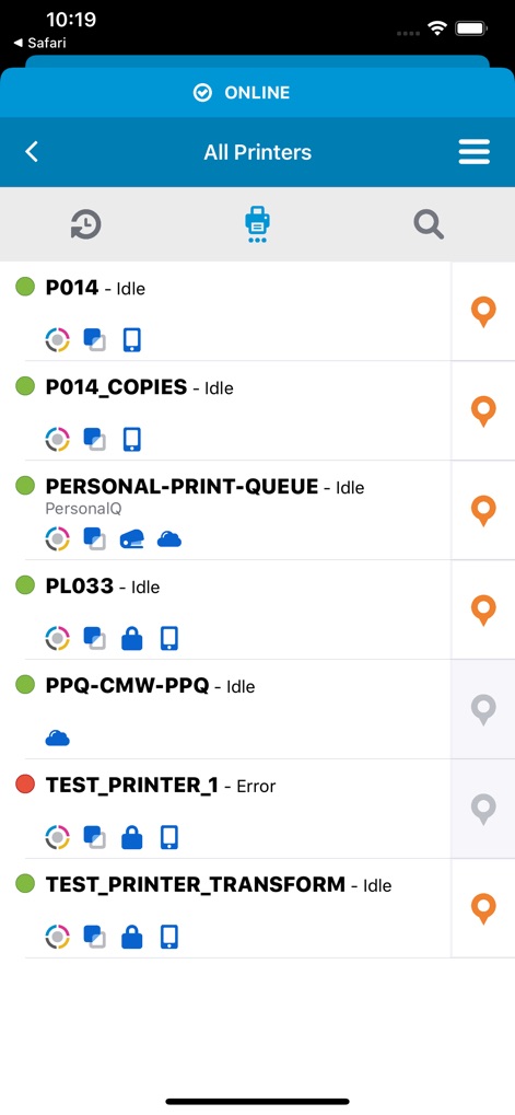 HP Advance - La vista "Todas las Impresoras" ofrece a los usuarios una visión completa de los dispositivos disponibles, destacando la variedad de estados de impresora, incluyendo "Idle" y "Error", y mostrando convenientemente iconos que indican sus diversas capacidades, como la impresión móvil y en la nube.