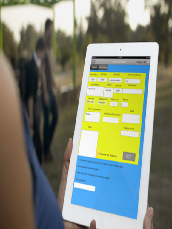 Cellica Database WiFi Form iPad screenshot 5 - Business app