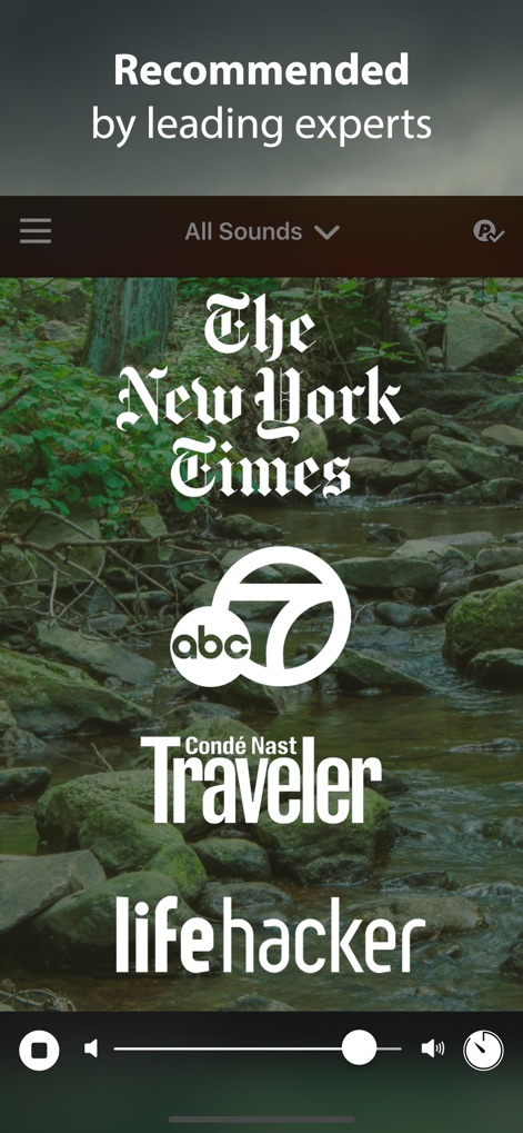 Rain Rain Sleep Sounds - 이 앱은 'The New York Times'와 'lifehacker'와 같은 권위 있는 미디어 로고를 통해 주요 전문가들로부터의 인정을 강조하며, 신뢰할 수 있는 수면 솔루션임을 보여줍니다.