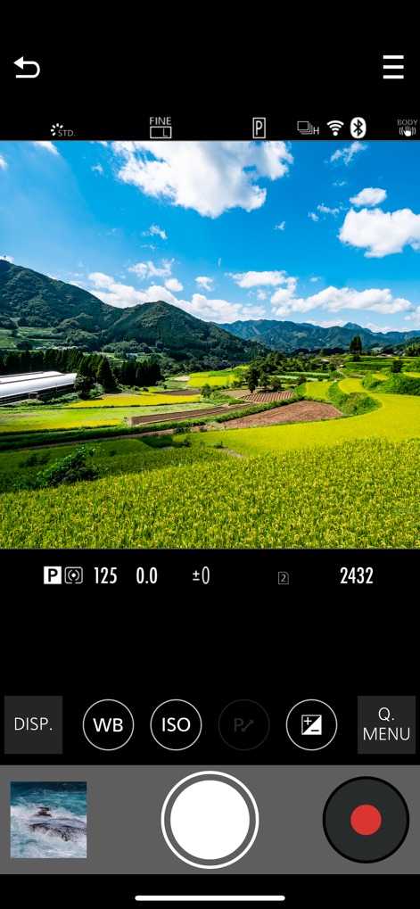 Panasonic LUMIX Sync - This interface offers a dynamic live view of the camera's perspective, allowing users to fine-tune essential settings such as 'ISO' and 'WB' (White Balance) before capture.