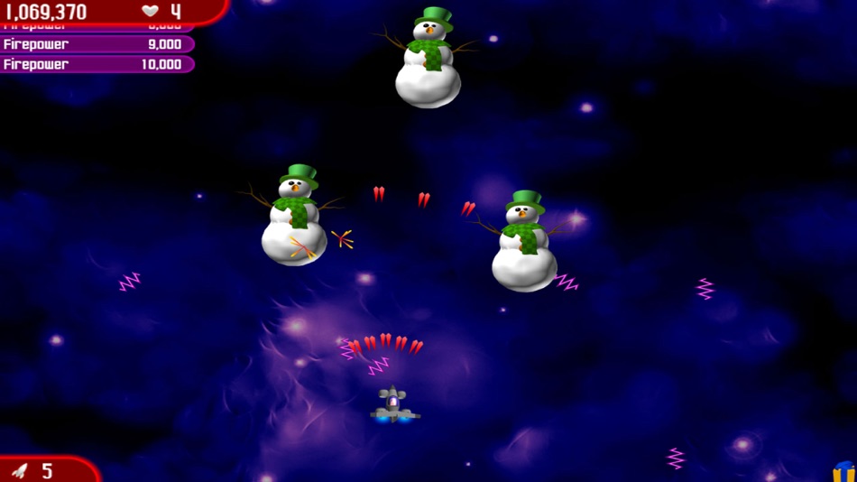 #3. Chicken Invaders 2 Xmas (iOS) 来自: InterAction studios