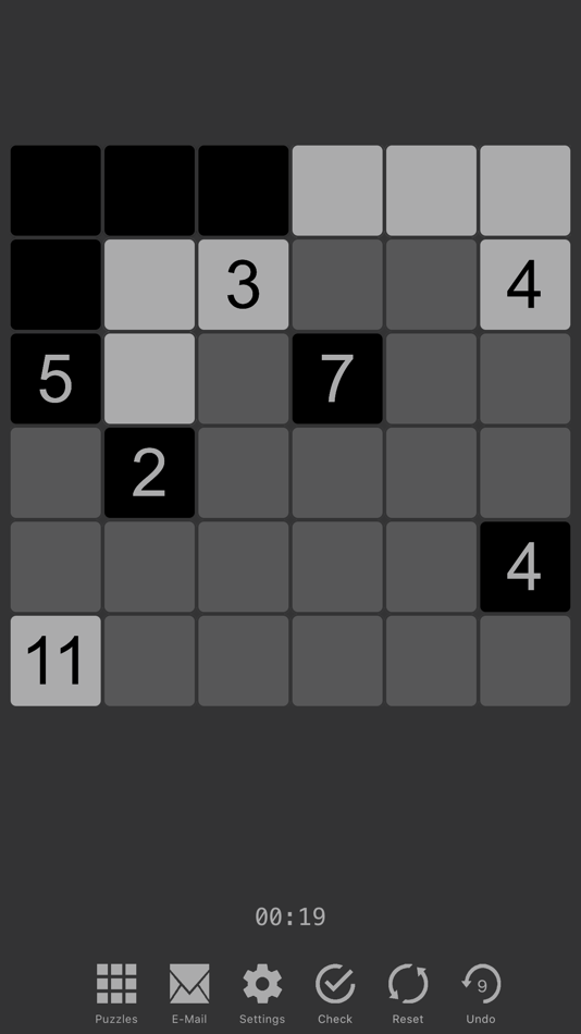 #2. Light and Shadow Logic Puzzles (macOS) Bởi: Christian Lueth