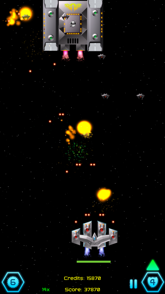 #1. inSpace defender (iOS) 由: Tomasz Soroka