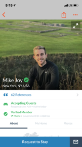 Couchsurfing Travel App screenshot
