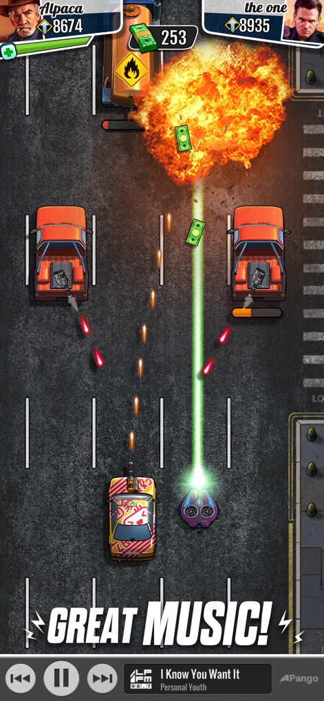 Fastlane: Fun Car Racing Game - Se aprecia la integración de una interfaz de reproductor de música y un potente disparo láser de color verde.