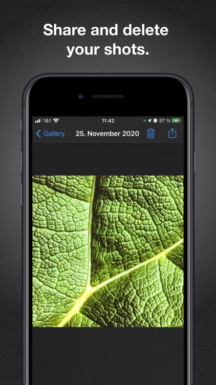iMicroscope - Magnifying Glass