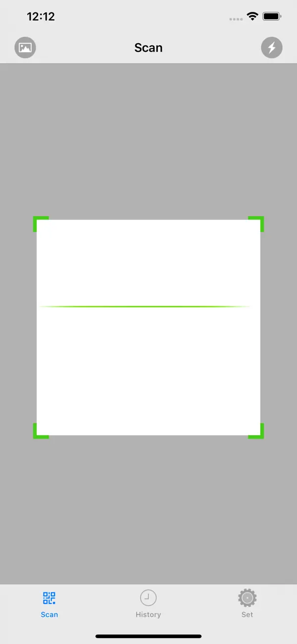 #1. QR Code Reader Barcode Scanner (iOS) โดย: 宗群 杨