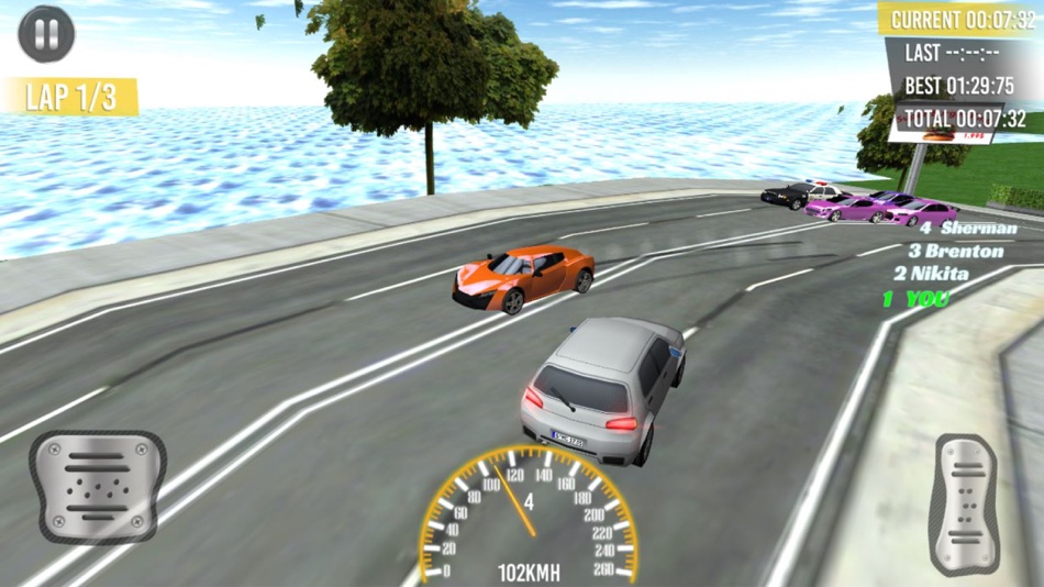 #2. Fastest Traffic Racing Career (iOS) 由: Fatih Turk