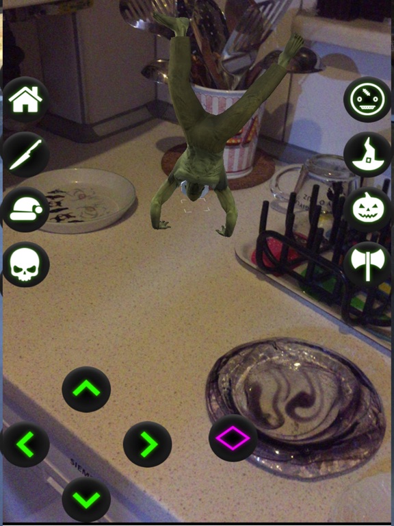 Green Alien Zombie Dance AR iPad screenshot 5 - Entertainment app