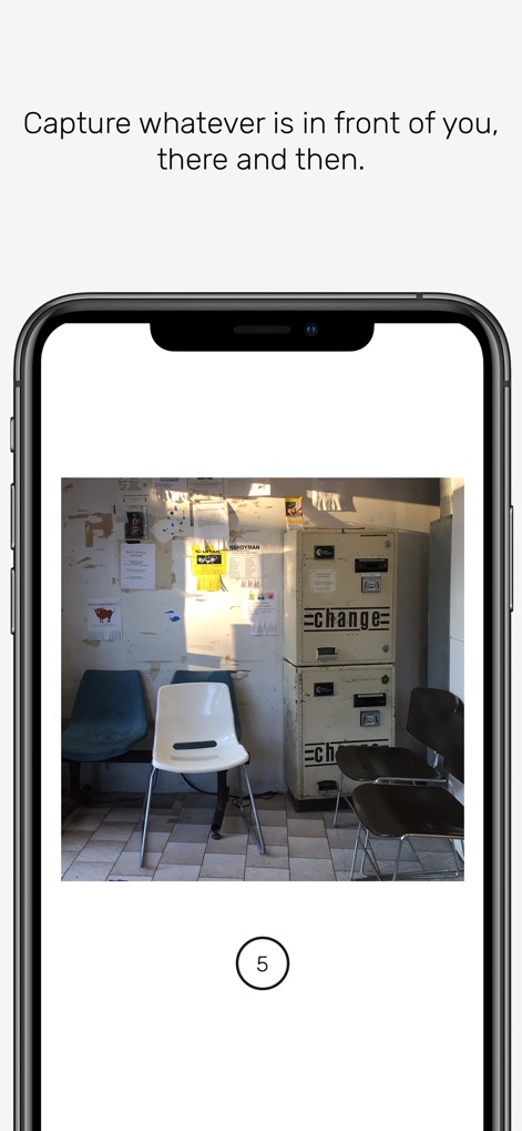 minutiae: Real Life - This tool encourages raw, in-the-moment documentation, evident in the candid image of an ordinary interior space and the subtle '5' indicating a remaining capture time.
