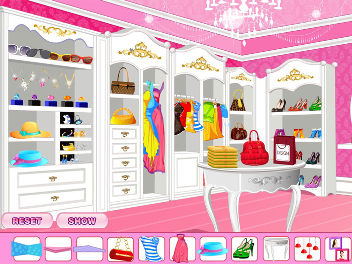 Decorate your walk-in closet