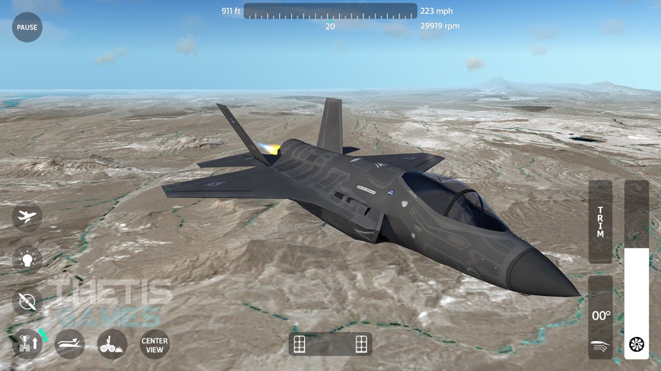 #10. FlyWings 2018 Flight Simulator (iOS) 由: Thetis Consulting