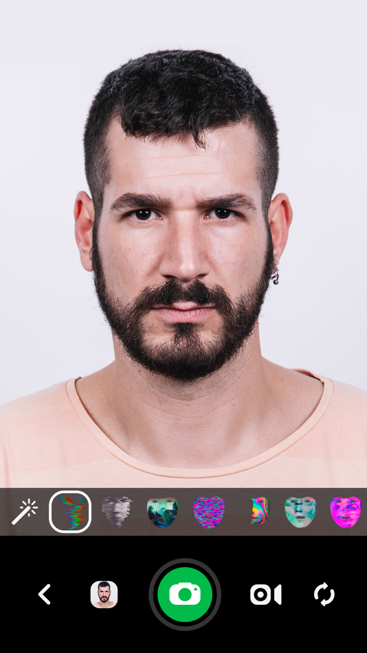 Glitch Photo - Real-Time Mask - 1.0 - (iOS)