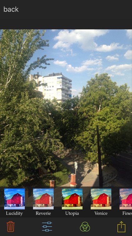 PhotoStudio Photo editor to take & modify photos