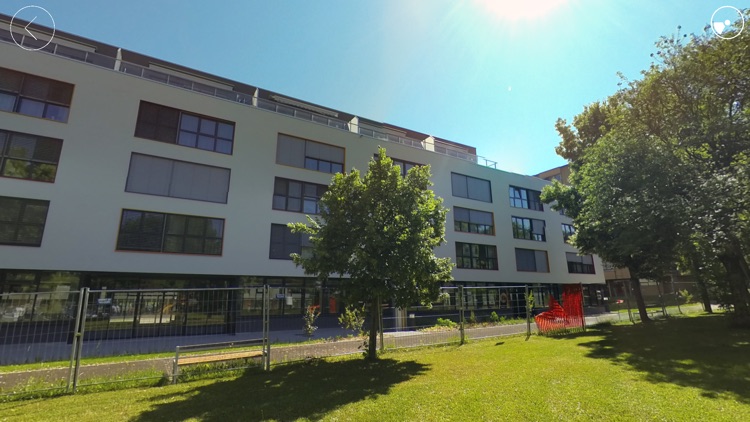 Promenade Des Artisans