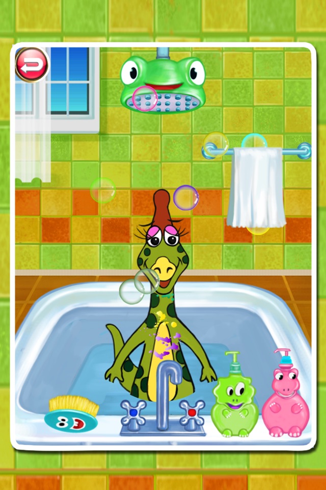 Dino Bath & Dress Up- Potty training game for kids screenshot 4