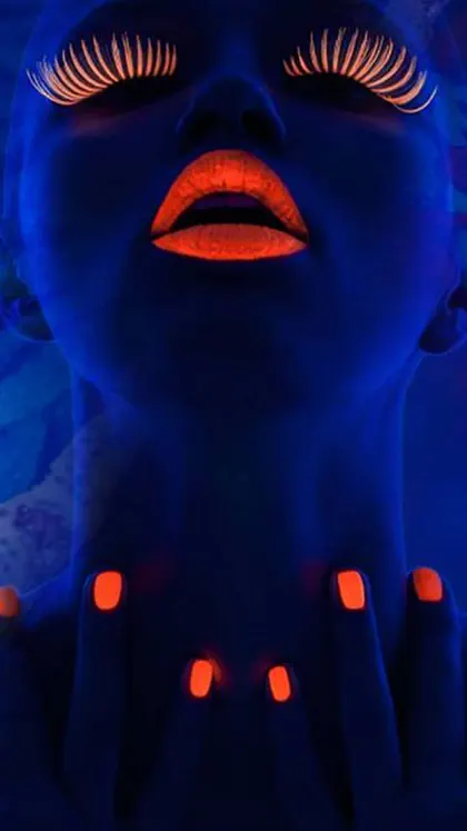 Screenshot 3 di 3 di Black Light Vision