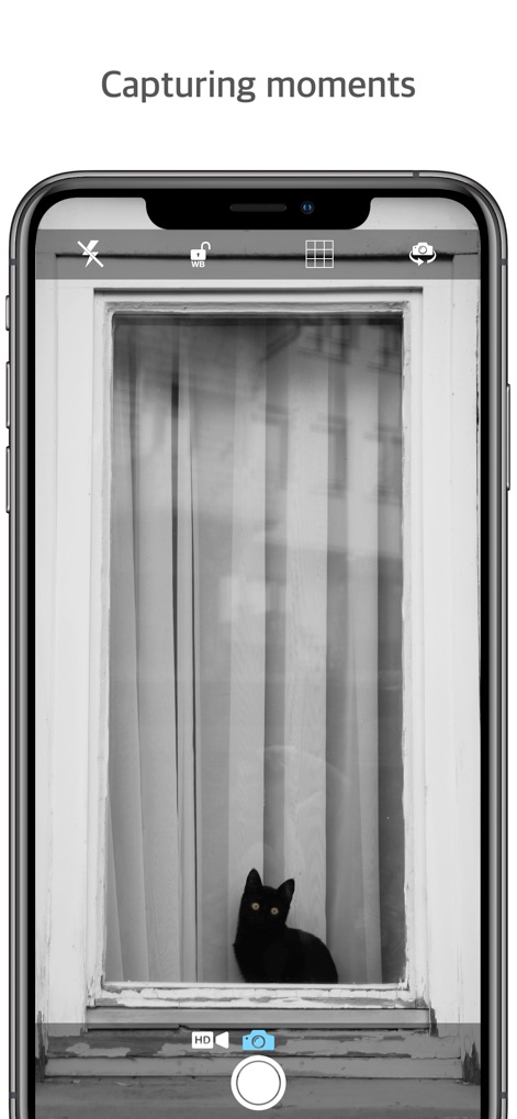 Q Camera! - The app excels at capturing subtle everyday details with impressive clarity, highlighted by its clean, uncluttered user interface and promise of high-resolution output.