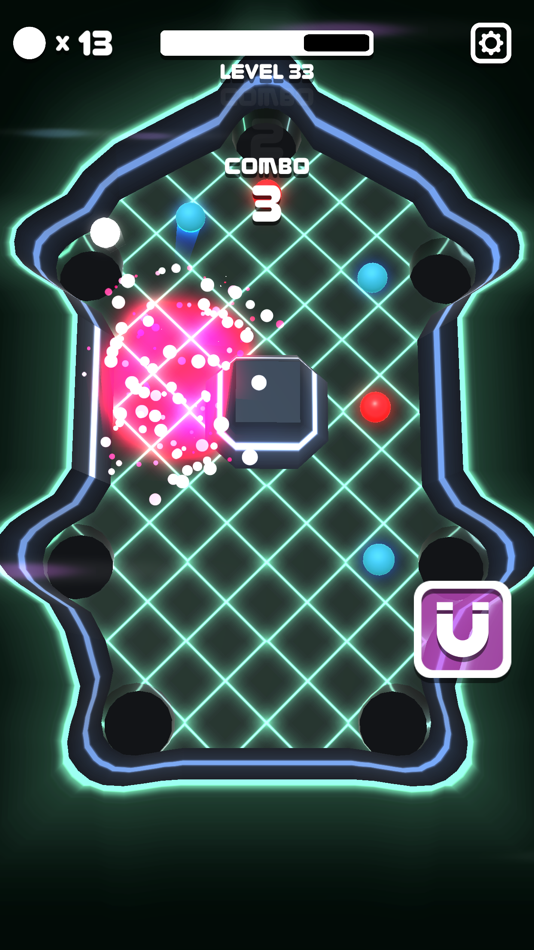 #3. Hyper Pool (iOS) 由: Kiseki Games