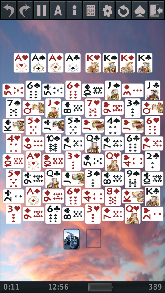 #2. Solitaire 3D. (iOS) Podle: GrassGames
