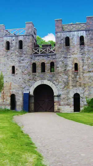 Cardiff Castle Official Tour screenshot 1