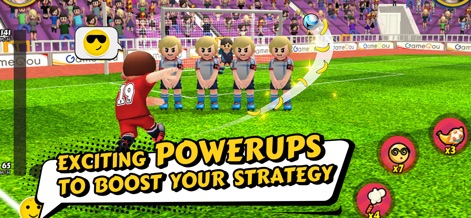 Perfect Kick 2 - The app's gameplay comes alive with unique power-ups like the 'Banana Kick' trajectory and a clear display of available power-up icons for strategic advantage.