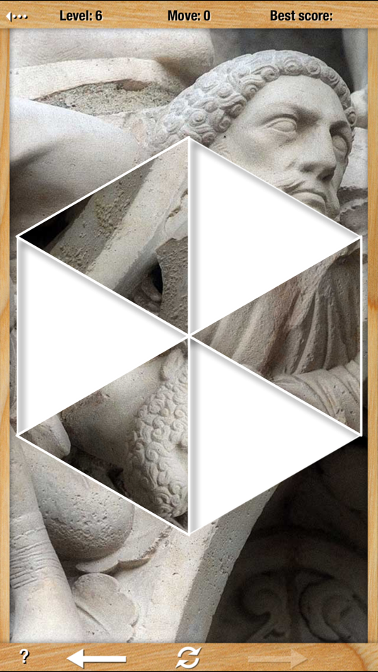 #4. puzzle Triangle Game (iOS) Podle: Sylvain Lambert