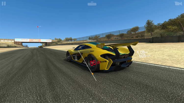 Real Racing 3 screenshot-5