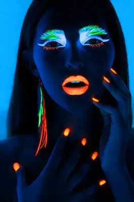 Game screenshot Black Light Vision apk