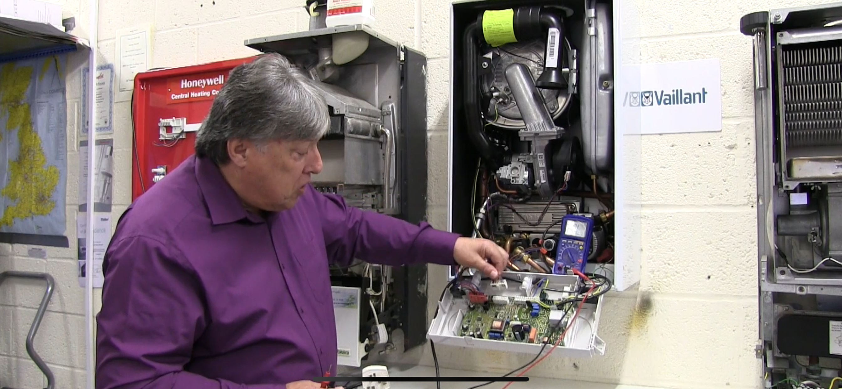 Fault Finding & Multimeters