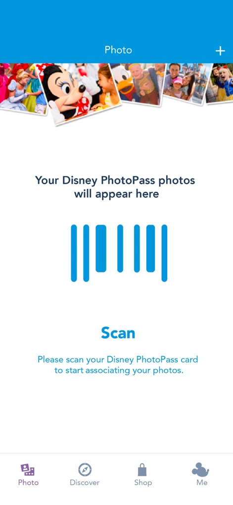 Hong Kong Disney PhotoPass - Die App zeigt eine Barcode-Grafik als visuellen Platzhalter für Fotos und fordert Nutzer auf, ihre Disney PhotoPass-Karte zu scannen, um Bilder zu assoziieren, während die untere Navigationsleiste den schnellen Zugriff auf 'Discover' ermöglicht.