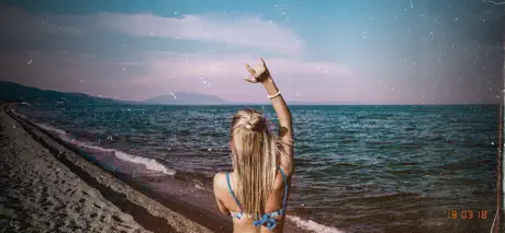 Quick Cam - Retro Film Camera