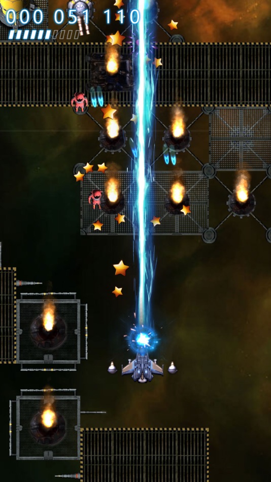 #4. Galaxy Thunder: Space Invasion (iOS) 由: Chong Song
