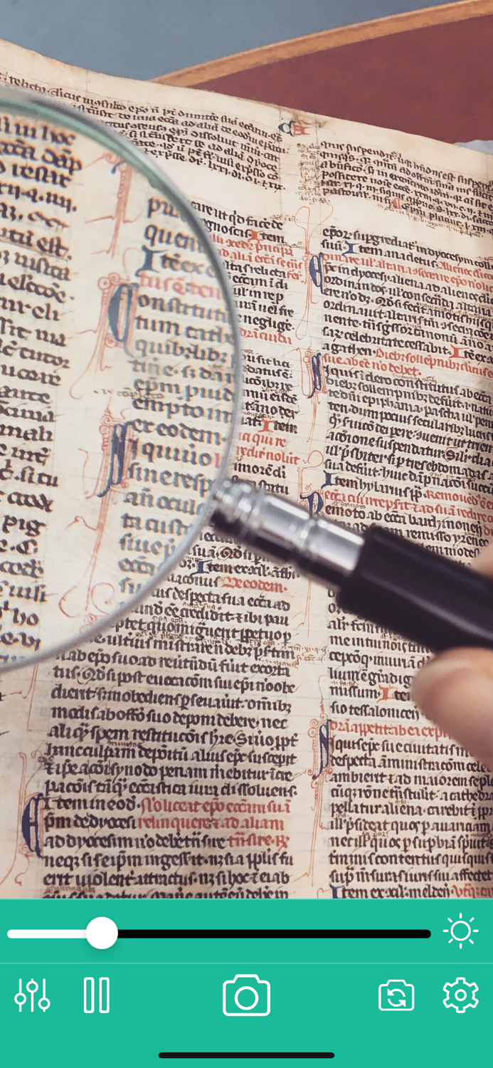 Magnifier with Flash Light