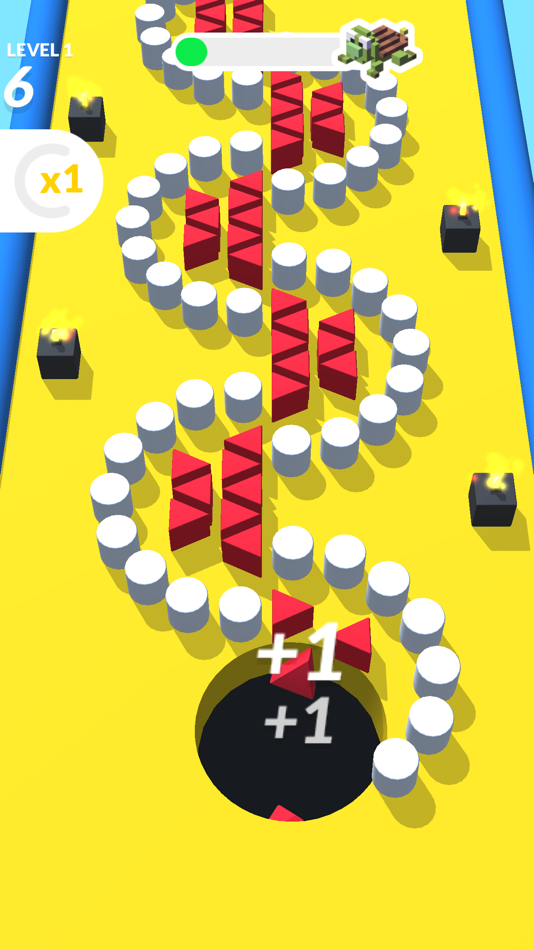 #1. Holoo - Swallow every cube ! (iOS) By: ELIA GAMES