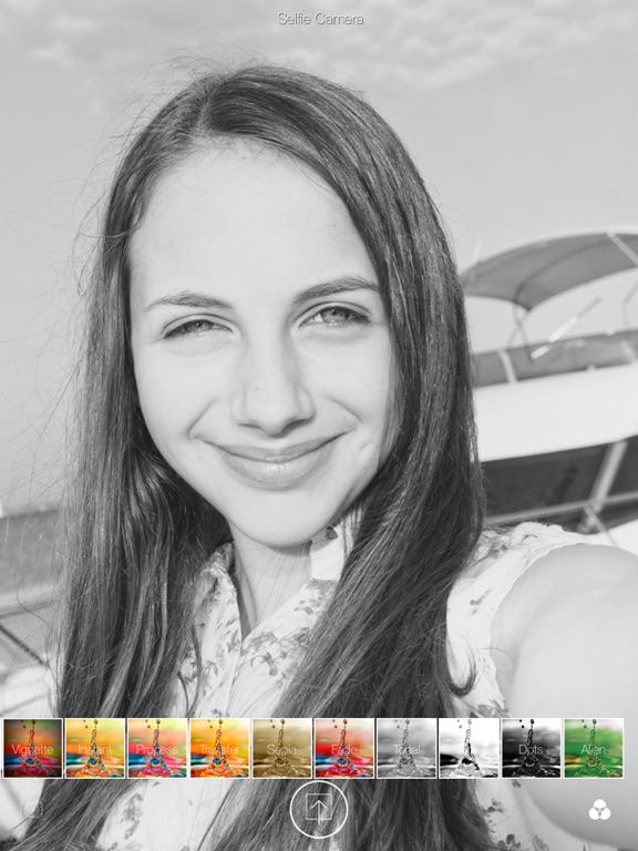 Selfie SelfPortrait Camera iPad screenshot 3 - Photo & Video app