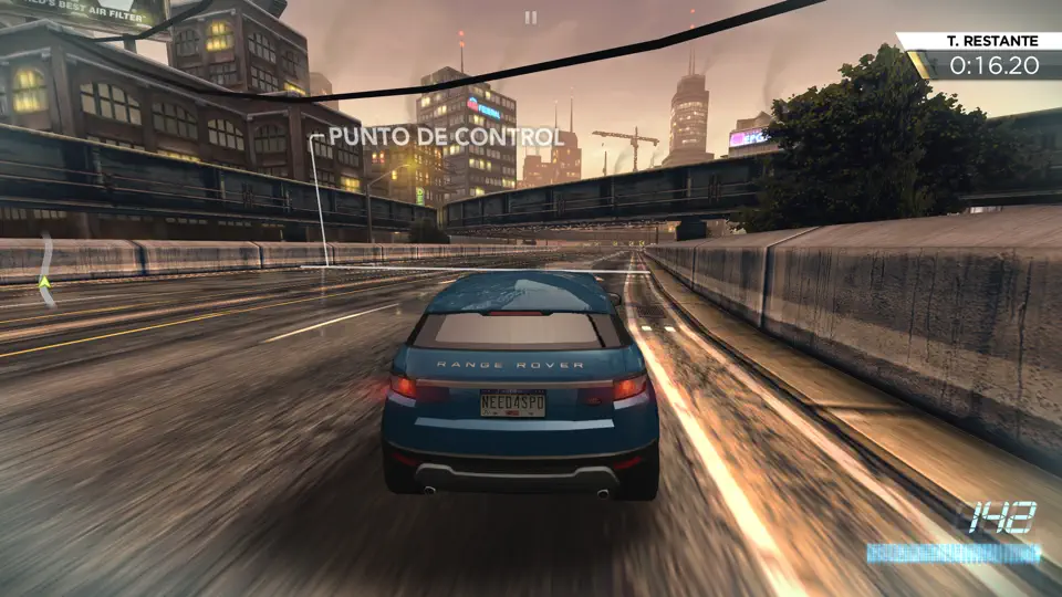 Captura de pantalla de Need For Speed™ Most Wanted en iPhone 5