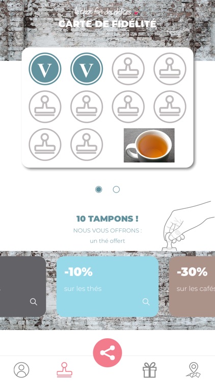 Le Chat Fait Des Délices