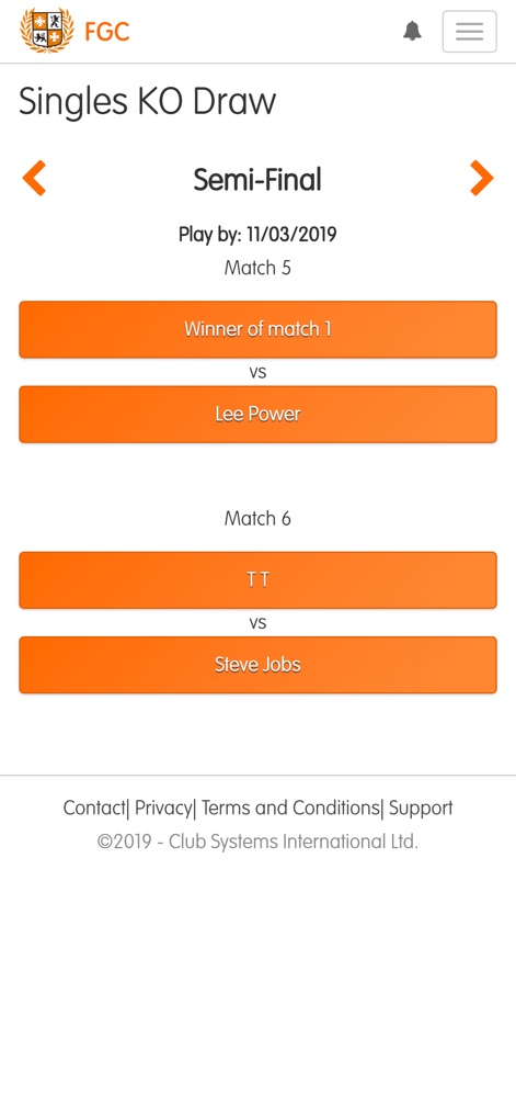 ClubV1 Members Hub - Os membros podem acompanhar o andamento dos torneios através da "Singles KO Draw" (Chave de Eliminação Simples), visualizando os nomes dos competidores nos confrontos da semi-final.
