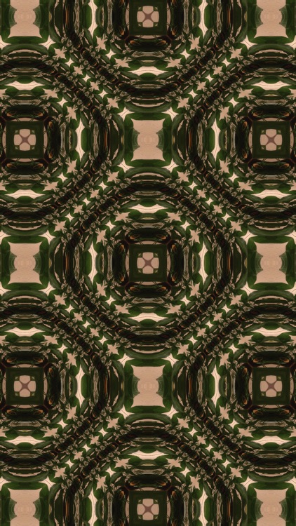 Symmetries screenshot-5
